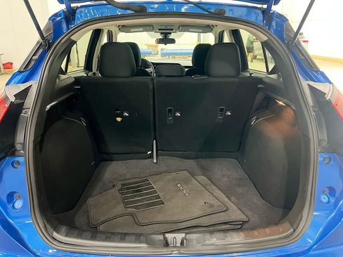 Used 2024 Nissan Kicks SV image 13