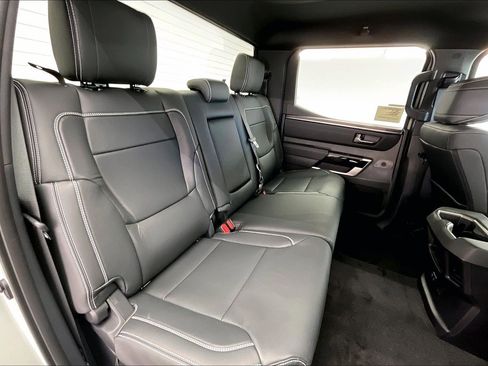 New 2026 Toyota Tundra Limited image 10