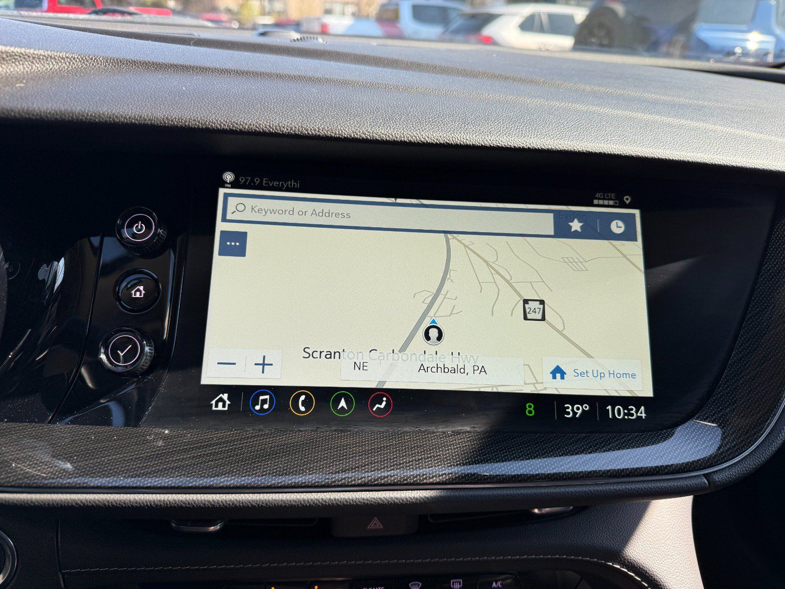 Certified 2022 Buick Envision Essence w/ Technology Package II FWD image 38