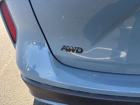 Used 2023 INFINITI QX50 Sport AWD/4WD image 16