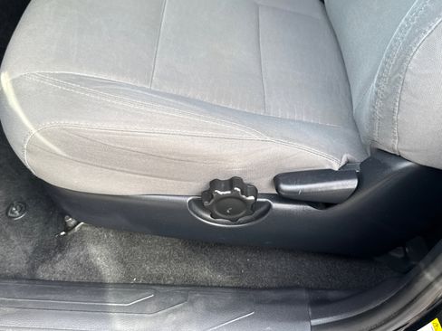 Used 2019 Toyota Tacoma SR w/ SR Convenience Package RWD image 22