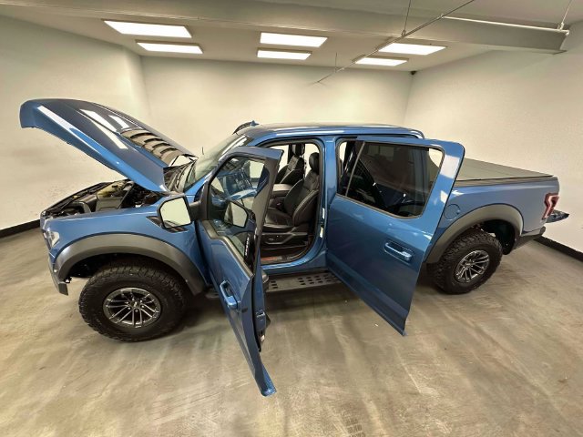 Used 2020 Ford F150 Raptor w/ Equipment Group 802A Luxury AWD/4WD image 19