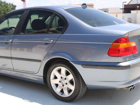 Used 2004 BMW 325xi Sedan AWD/4WD image 49