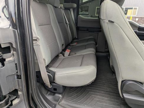 Used 2018 Ford F150 XL w/ Equipment Group 101A Mid AWD/4WD image 12