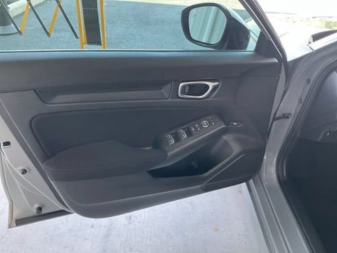 Certified 2025 Honda Civic Sport image 4