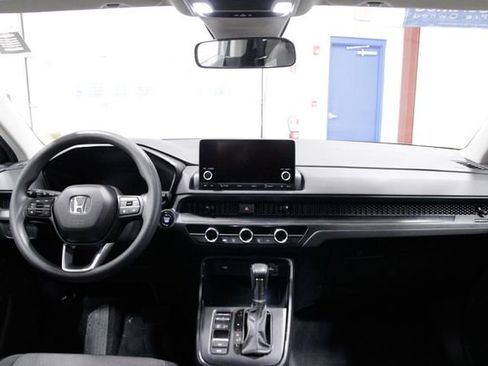 Certified 2023 Honda CR-V LX image 17