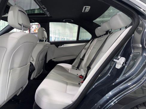 Used 2014 Mercedes-Benz C 250 Sedan image 11