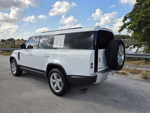 Certified 2024 Land Rover Defender 130 S image 2
