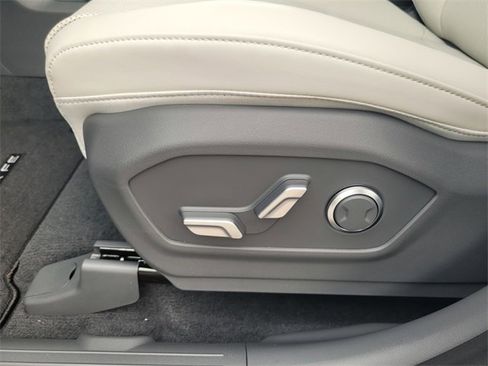 New 2026 Hyundai Santa Fe SEL image 13