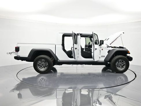 New 2026 Jeep Gladiator Mojave w/ Safety Group AWD/4WD image 47