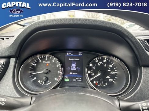 Used 2018 Nissan Rogue S image 20