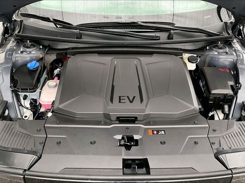 Certified 2026 Hyundai Ioniq 5 SE RWD image 31