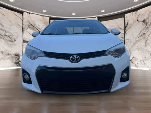 Used 2014 Toyota Corolla S FWD image 2