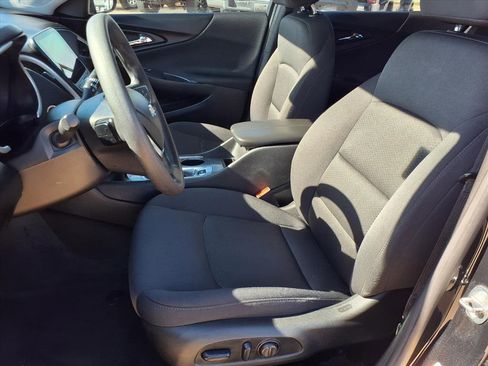 Used 2024 Chevrolet Malibu LT image 23