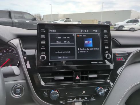 Used 2024 Toyota Camry XSE FWD image 22