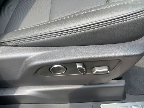 New 2025 GMC Sierra 2500 Denali w/ Denali Reserve Package image 15