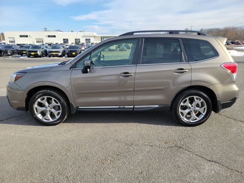 Used 2018 Subaru Forester 2.5i Touring image 8