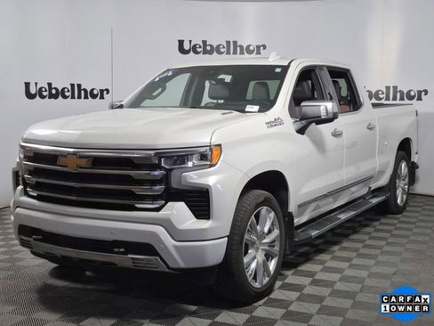 Certified 2024 Chevrolet Silverado 1500 High Country w/ High Country Premium Package AWD/4WD image 4