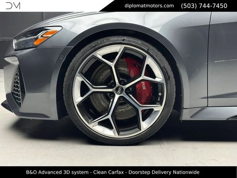 Used 2025 Audi RS 6 performance w/ Black Optic Package image 41