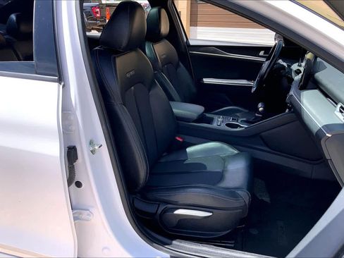 Used 2022 Kia K5 GT-Line w/ GT-Line Awd Premium Package image 9