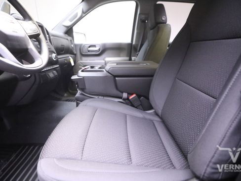 New 2026 GMC Sierra 1500 Pro w/ Graphite Edition image 10