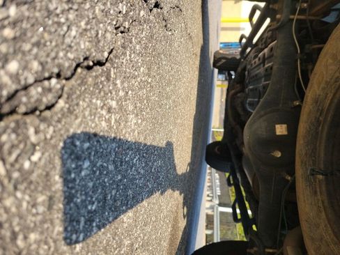 Used 2016 Toyota Tacoma TRD Off-Road w/ Premium & Technology Package image 13