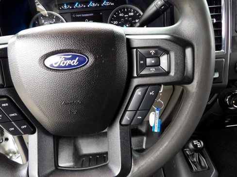 Used 2017 Ford F250 XLT image 27
