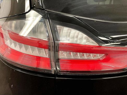 Certified 2022 Ford Edge SEL w/ Convenience Package image 28