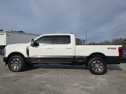 Used 2025 Ford F350 King Ranch w/ FX4 Off-Road Package image 2