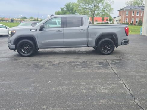 Used 2024 GMC Sierra 1500 Elevation AWD/4WD image 4