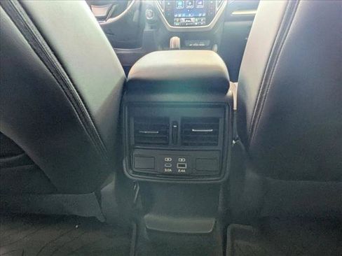 Used 2026 Subaru Forester Premium AWD/4WD image 11