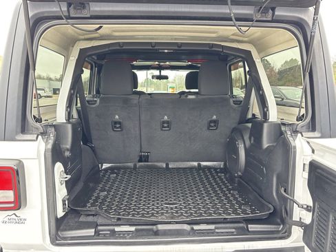 Used 2020 Jeep Wrangler Unlimited Sport S image 19