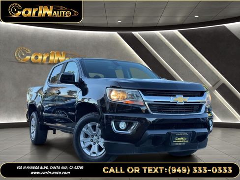 Used 2018 Chevrolet Colorado LT w/ LT Convenience Package RWD image 3