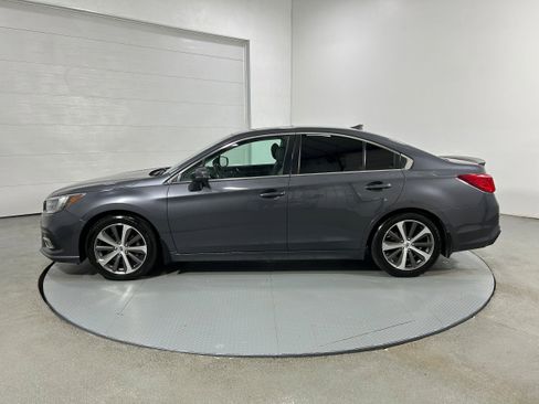 Used 2018 Subaru Legacy 3.6R Limited image 20