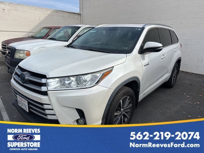 Used 2017 Toyota Highlander XLE