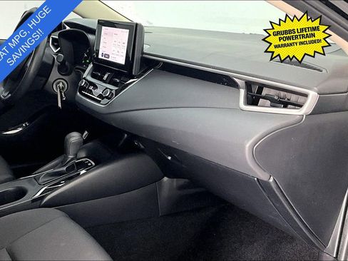 Used 2023 Toyota Corolla LE image 22