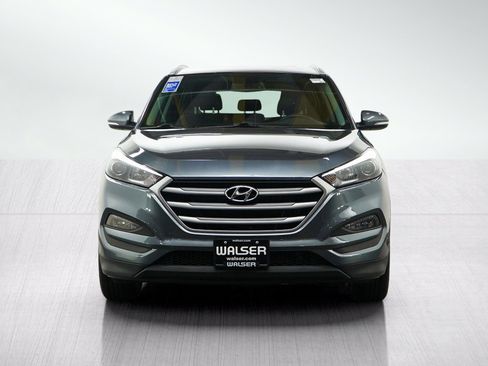 Used 2017 Hyundai Tucson SE Plus AWD/4WD image 8