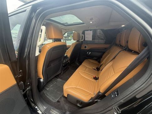 Used 2019 Land Rover Discovery HSE Luxury AWD/4WD image 22