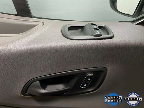 Used 2023 Ford Transit 350 XLT image 28