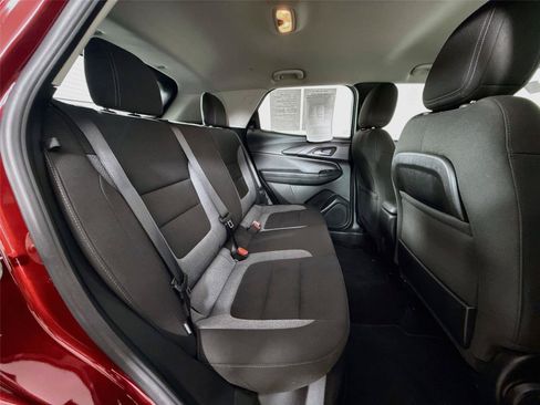 Used 2022 Chevrolet TrailBlazer LS AWD/4WD image 25