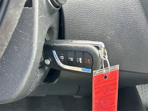 Used 2025 Toyota Corolla LE image 23