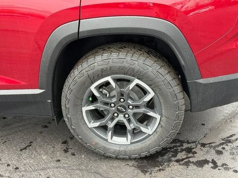 New 2026 Chevrolet Equinox ACTIV w/ Convenience Package III FWD image 7