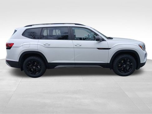 New 2026 Volkswagen Atlas Peak Edition AWD/4WD image 6