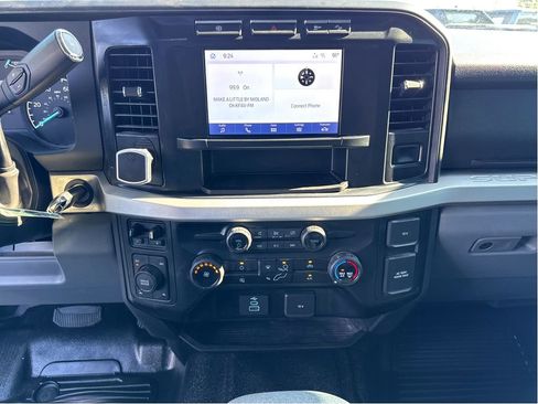 Used 2024 Ford F250 XLT w/ FX4 Off-Road Package image 18