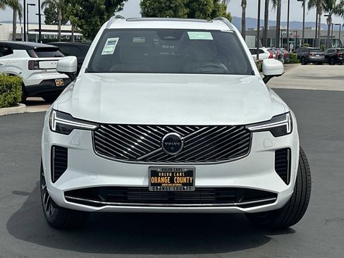 New 2026 Volvo XC90 T8 Ultra w/ Lounge Package AWD/4WD image 2
