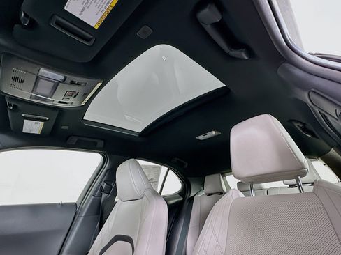 New 2025 Lexus UX 300h AWD image 23