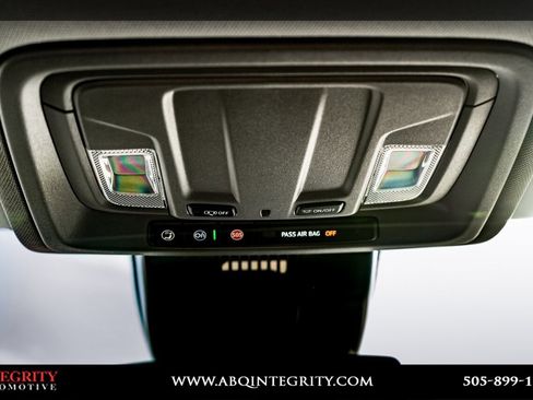 Used 2025 GMC Sierra 2500 SLE w/ SLE Value Package; image 31