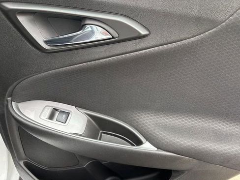 Used 2023 Chevrolet Malibu LT image 37