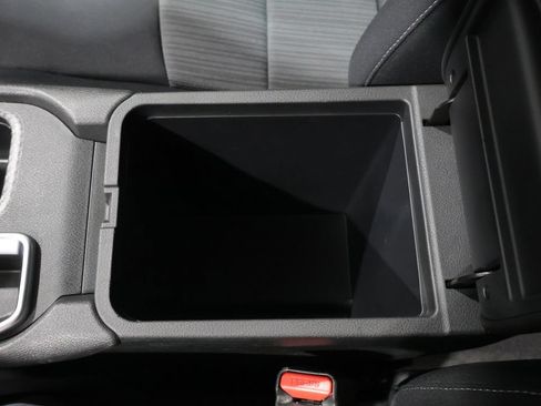 Used 2024 Nissan Sentra SV FWD image 30