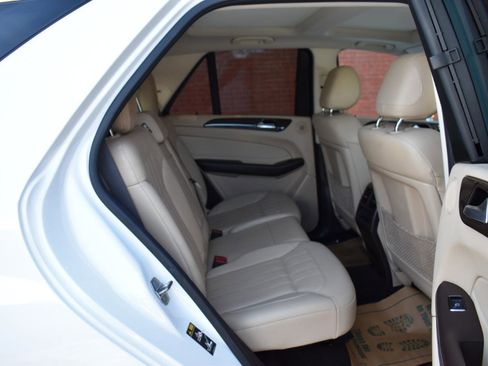 Used 2018 Mercedes-Benz GLE 350 GLE 350 4MATIC SUV image 17